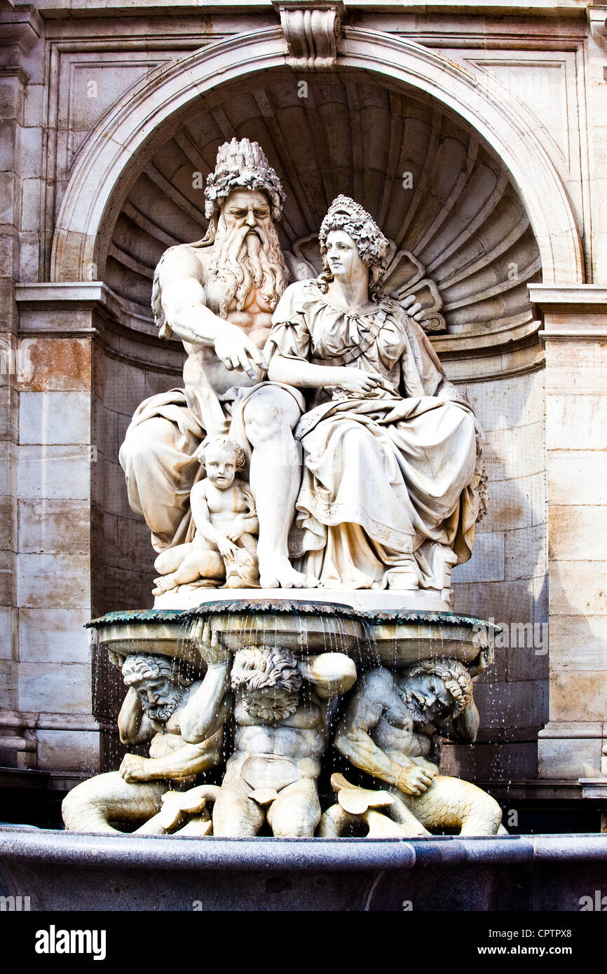 Danube fountain hires stock photography and images Alamy