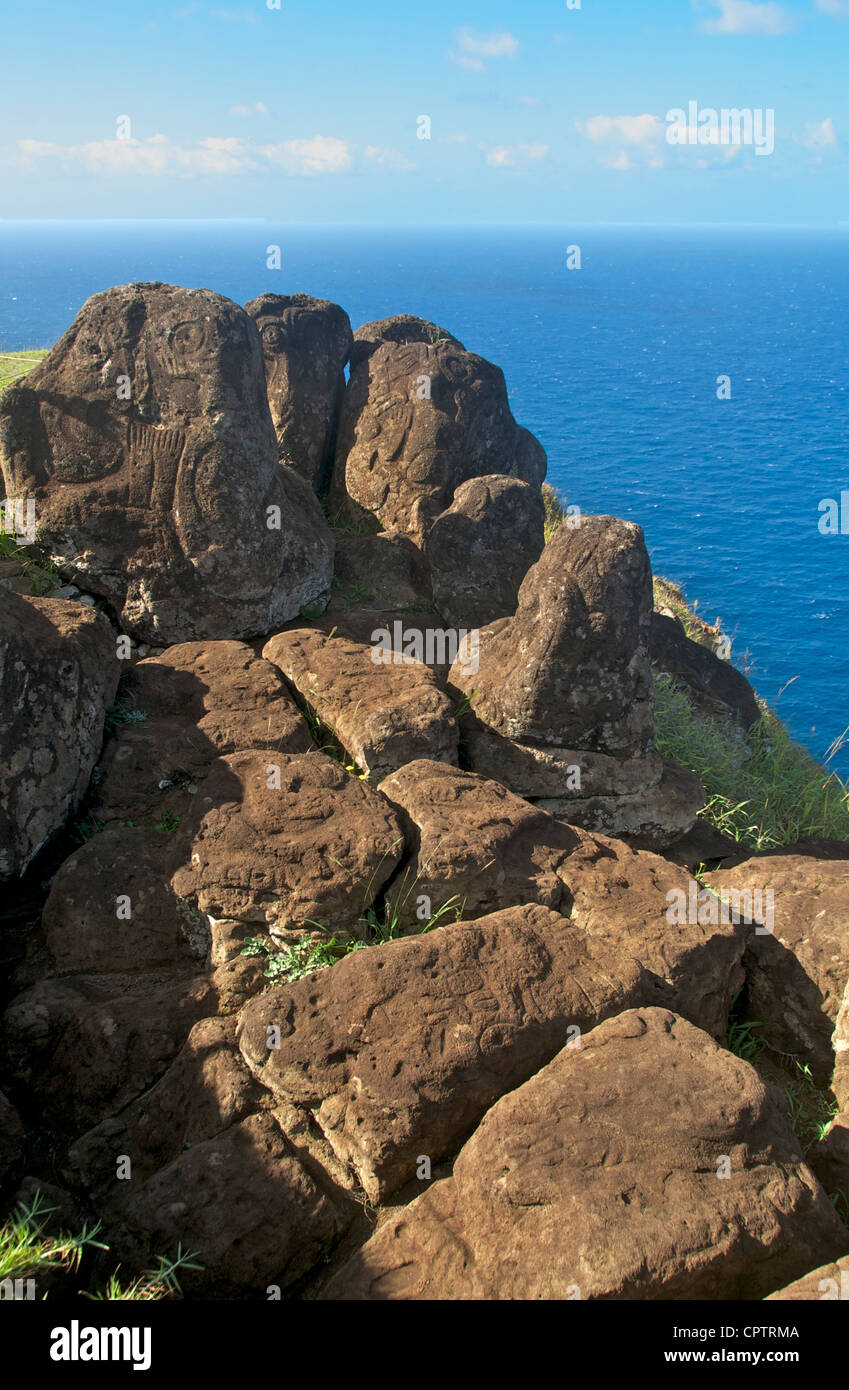 Orongo Rocks Birdman Petroglyphs Orongo Village Easter Island Stock Photo - Alamy