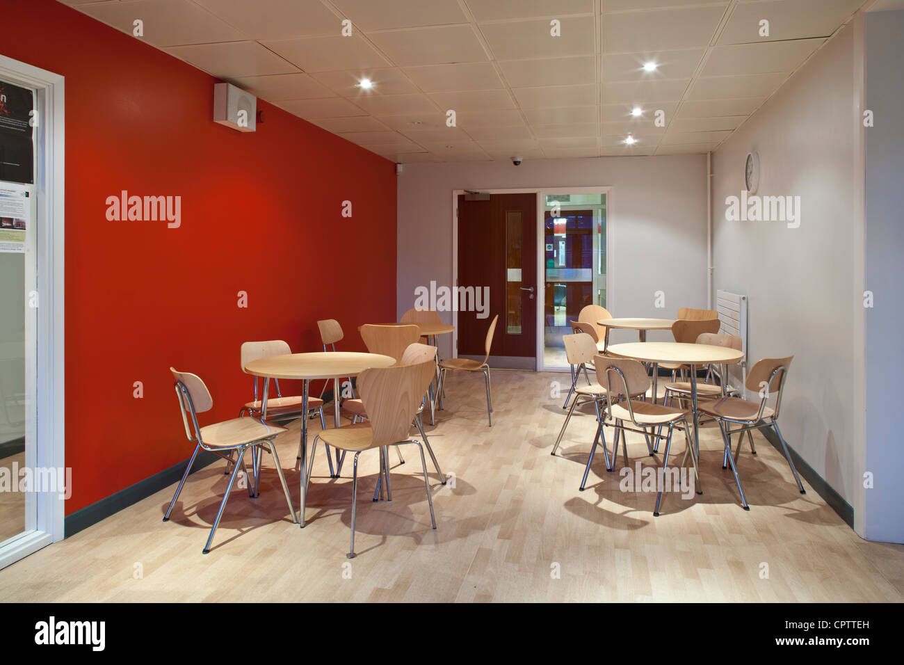 Inner City School building Stock Photo - Alamy