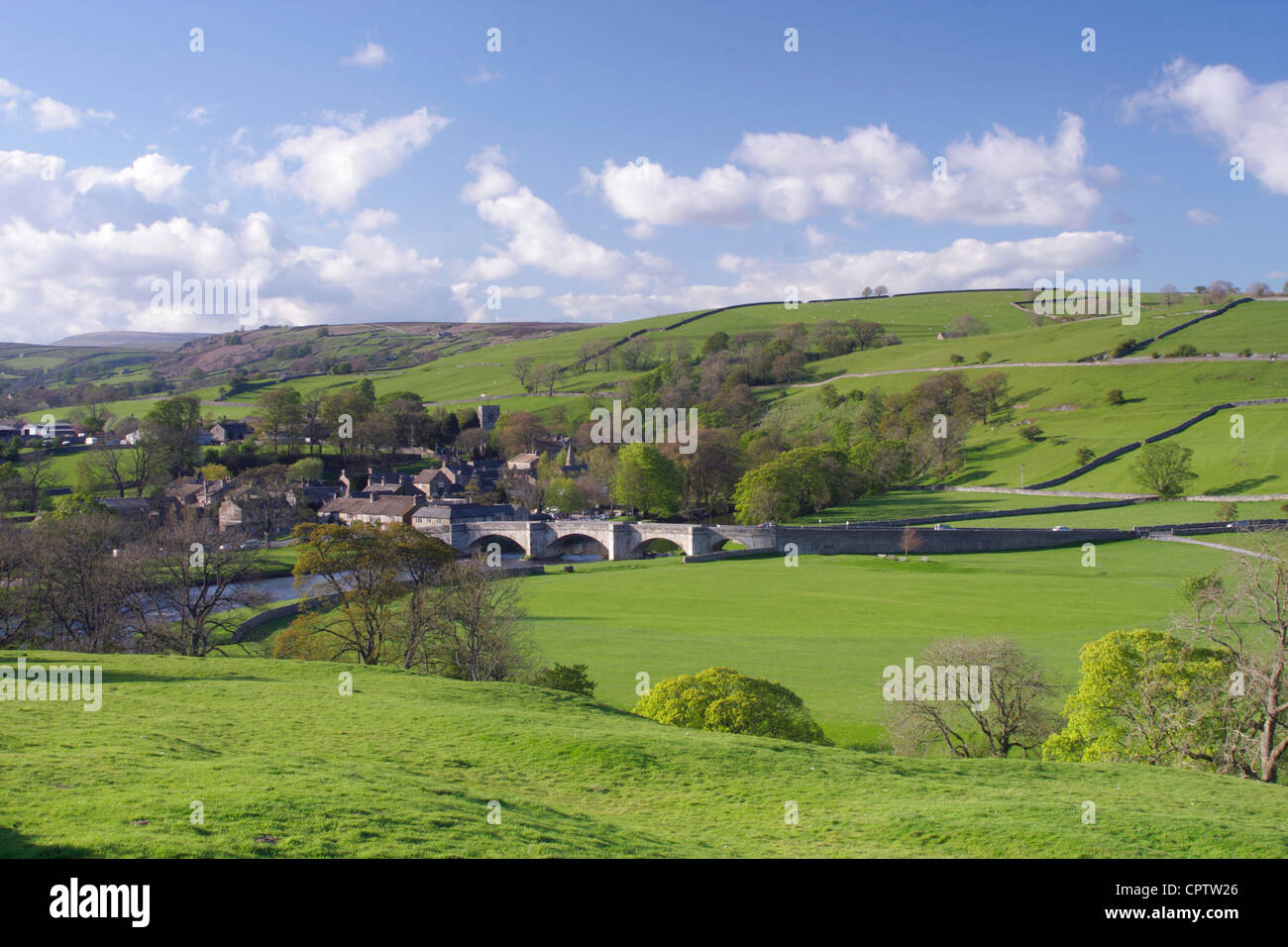 Burnsall bridge and River Wharfe, spring, Lower Wharfedale, Yorkshire Dales National Park, North Yorkshire, England, UK Stock Photo