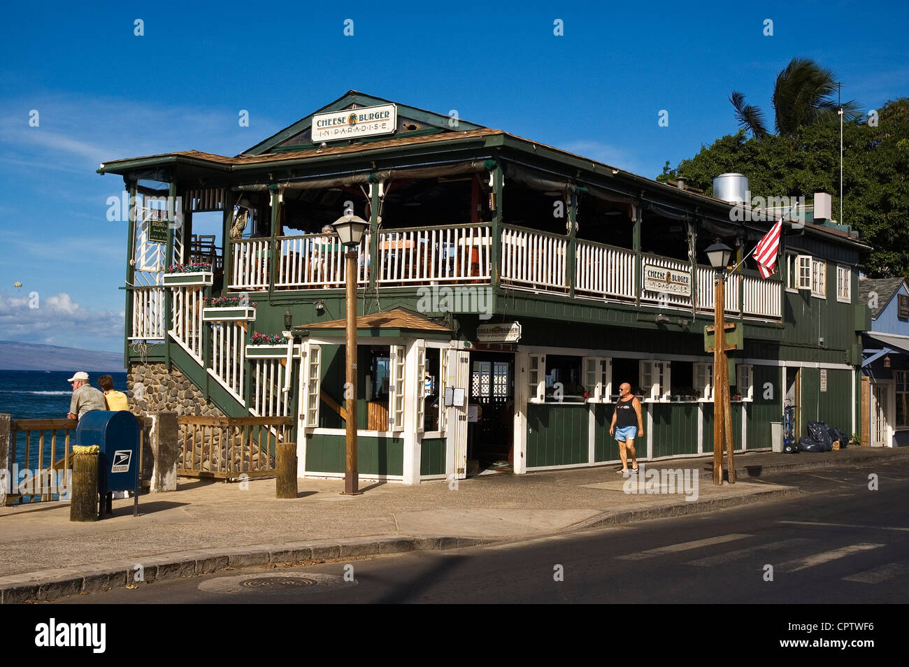 Elk2844126 Hawaii, Maui, Lahaina, Front St, Cheese Burger In Paradise