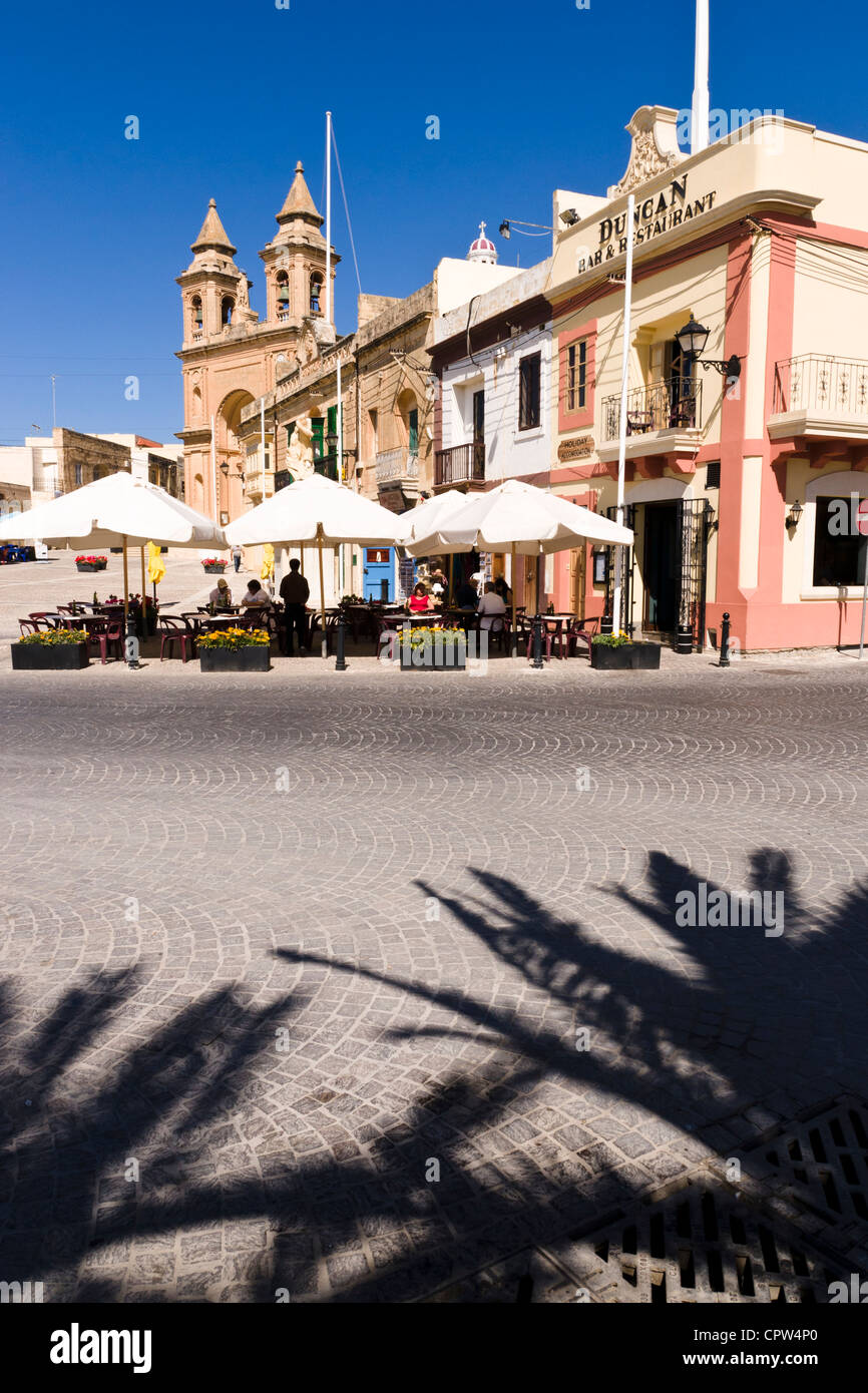 Duncan Bar & Restaurant, Marsaxklokk, Malta. Stock Photo
