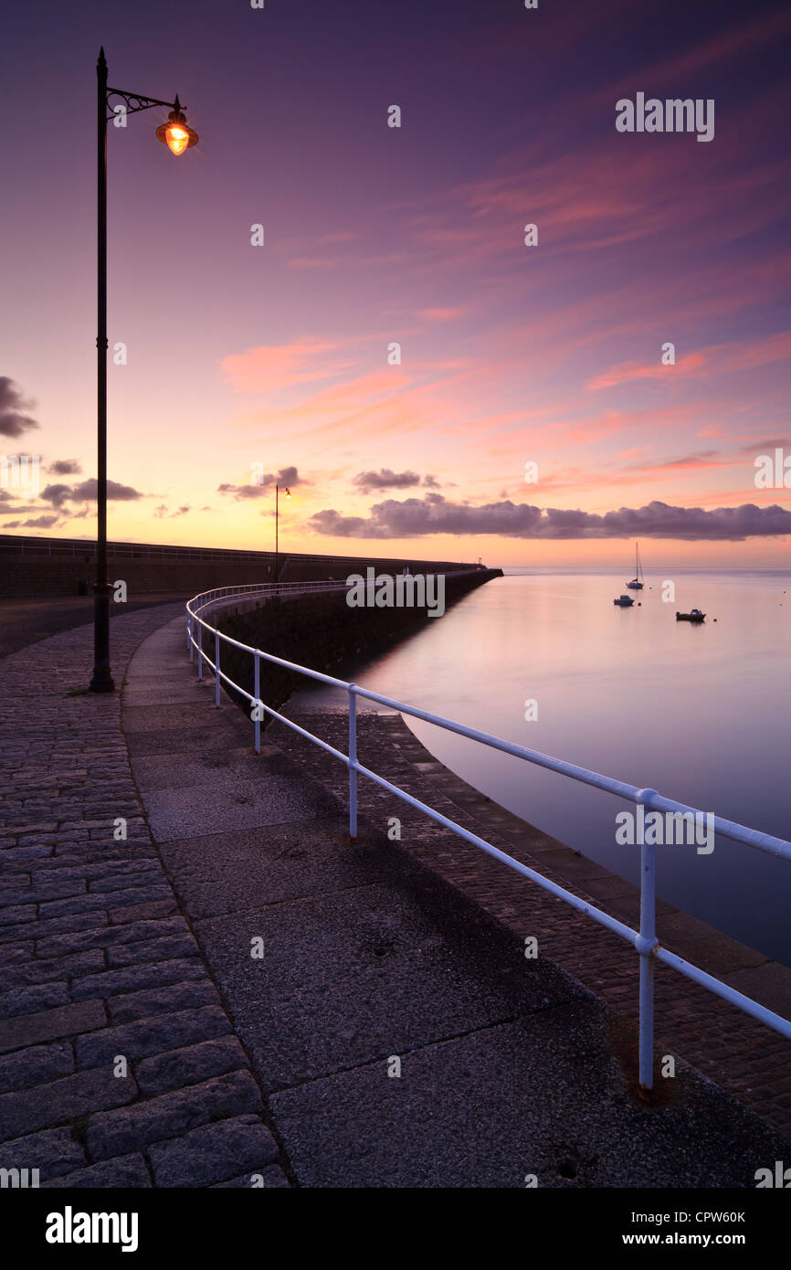 Breakwater railings hires stock photography and images Alamy