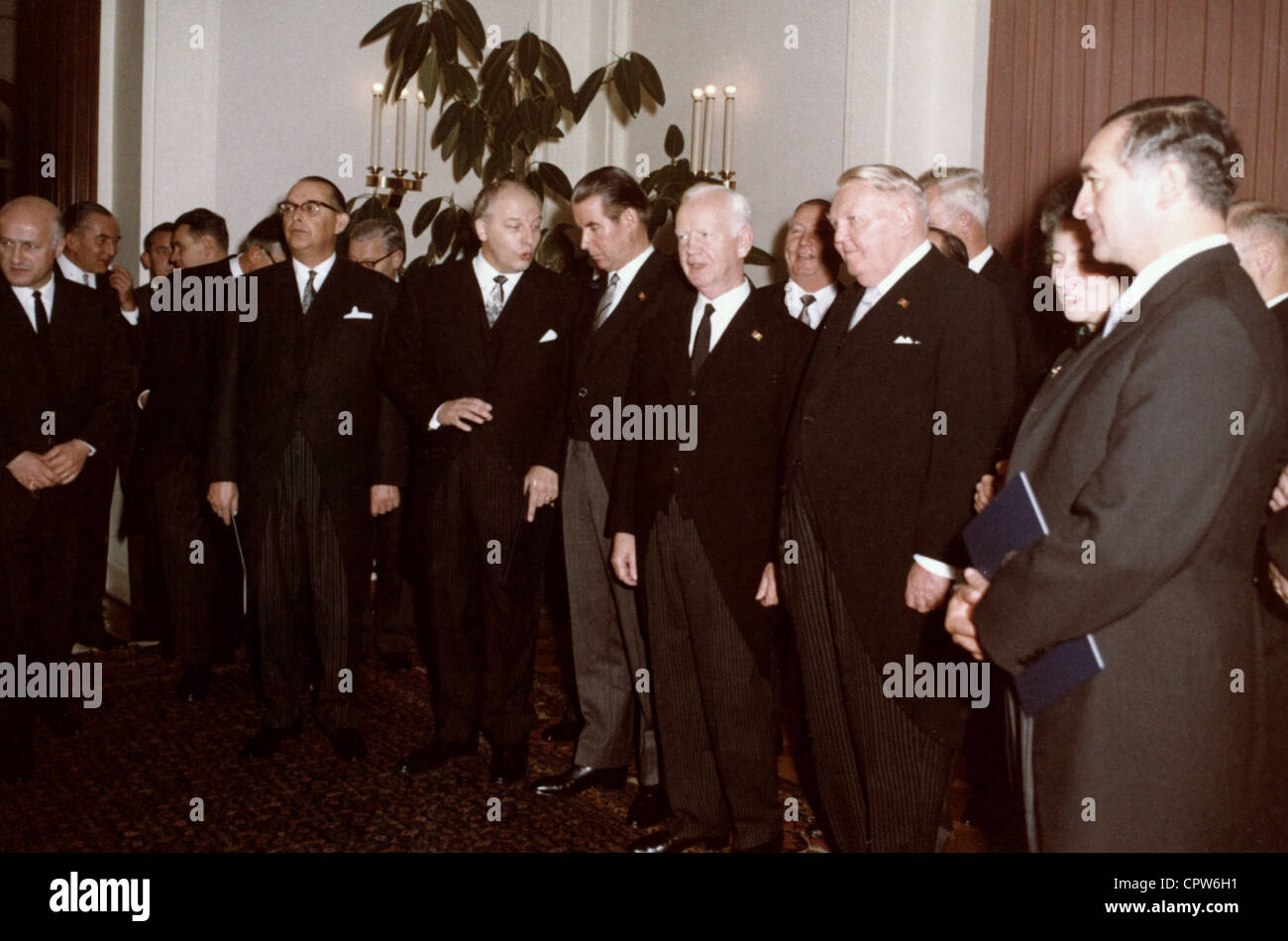 Erhard, Ludwig, 4.2.1897 - 5.5.1977, German politician (CDU), Chancellor of the Federal Republic of Germany, with his cabinet at the office of the President of Germany, Heinrich Luebke, Bonn, 17.10.1963, Stock Photo