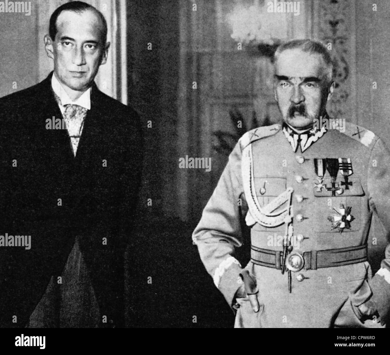 Pilsudski, Jozef, 5.12.1867 - 12.5.1935, Polish politician, marshal, Chief of State of the Republic of Poland 1918 - 1922, half length, with foreign minister Jozef Beck, Stock Photo