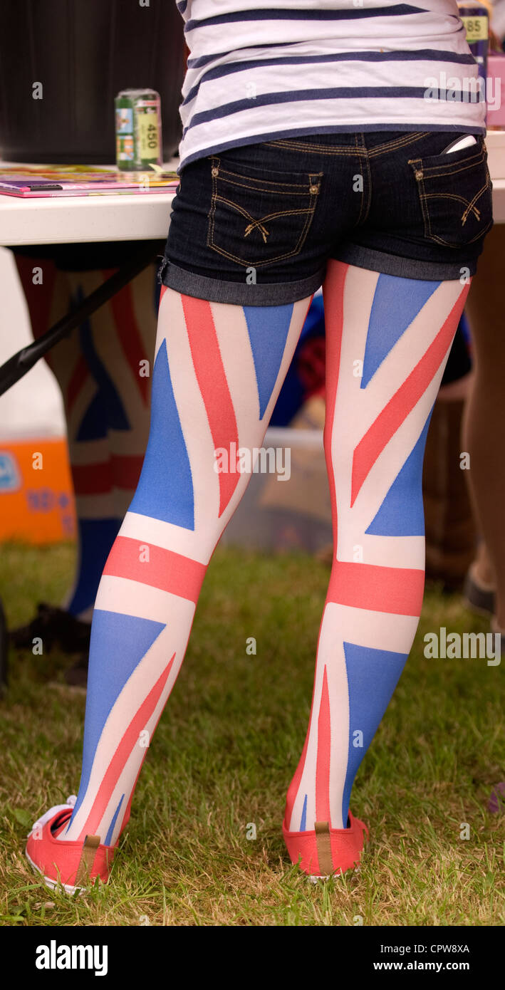 https://c8.alamy.com/comp/CPW8XA/young-woman-wearing-union-jack-tights-at-dockenfield-fete-diamond-CPW8XA.jpg