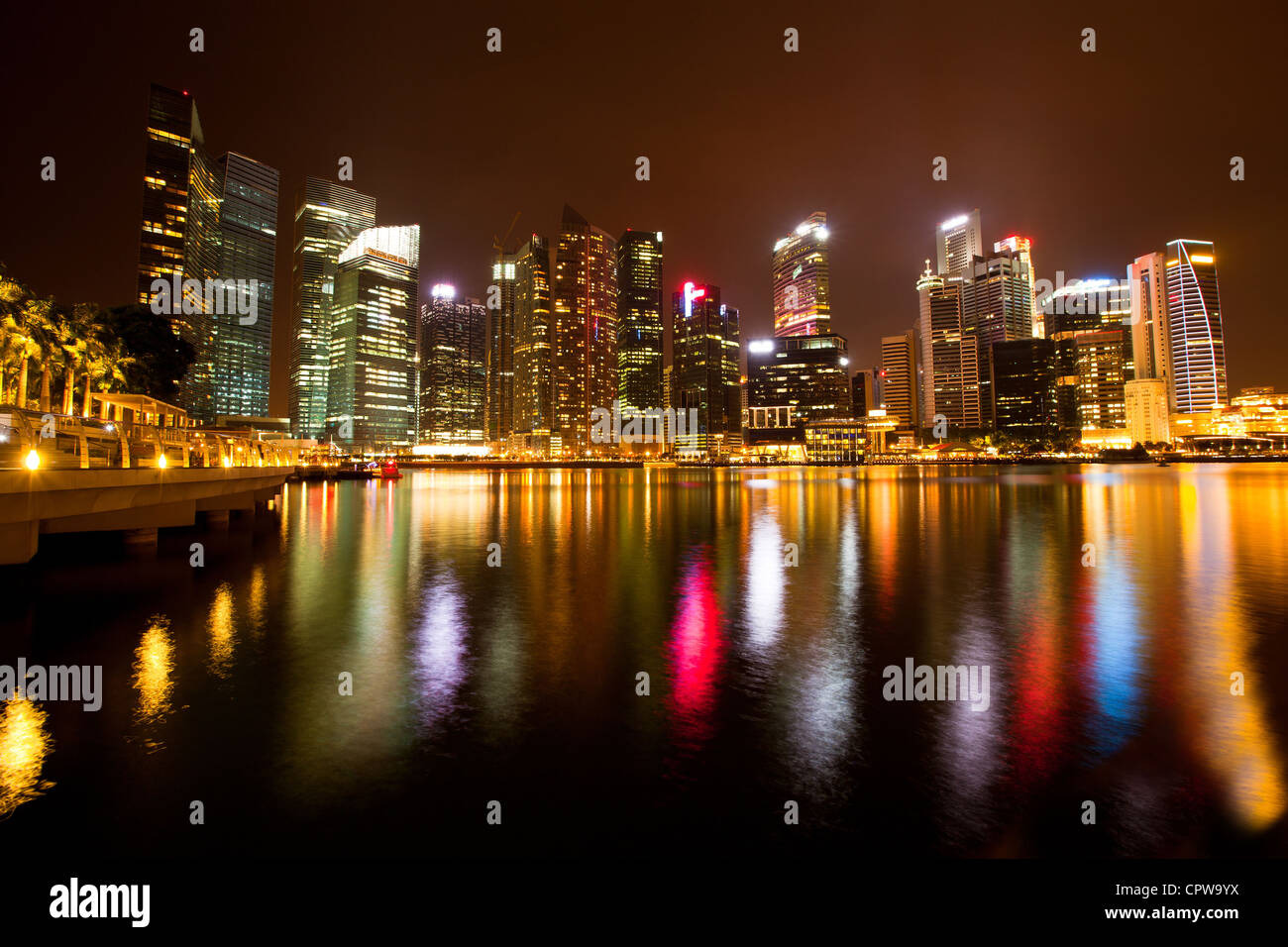 Singapore city skyline hi-res stock photography and images - Alamy
