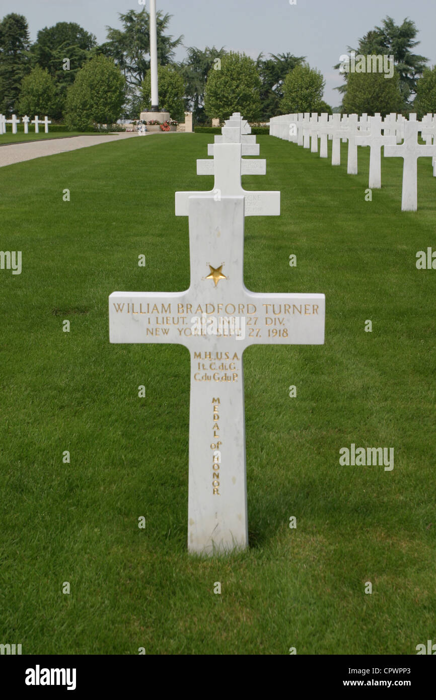 Grave at Somme American Cemetery of Lt. William Bradford Turner  a U S Army officer who received a posthumous Medal of Honor Stock Photo