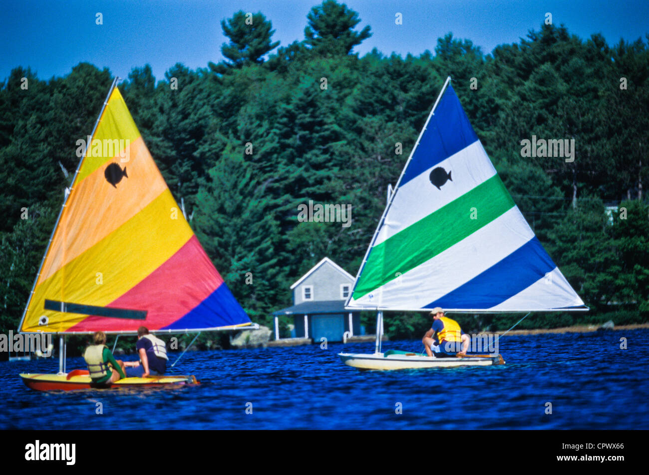Vacation holiday boating fun on Lake Sunapee waters Stock Photo Alamy