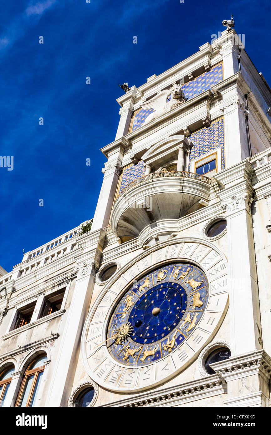 Clock housed in clocktower hi-res stock photography and images - Alamy