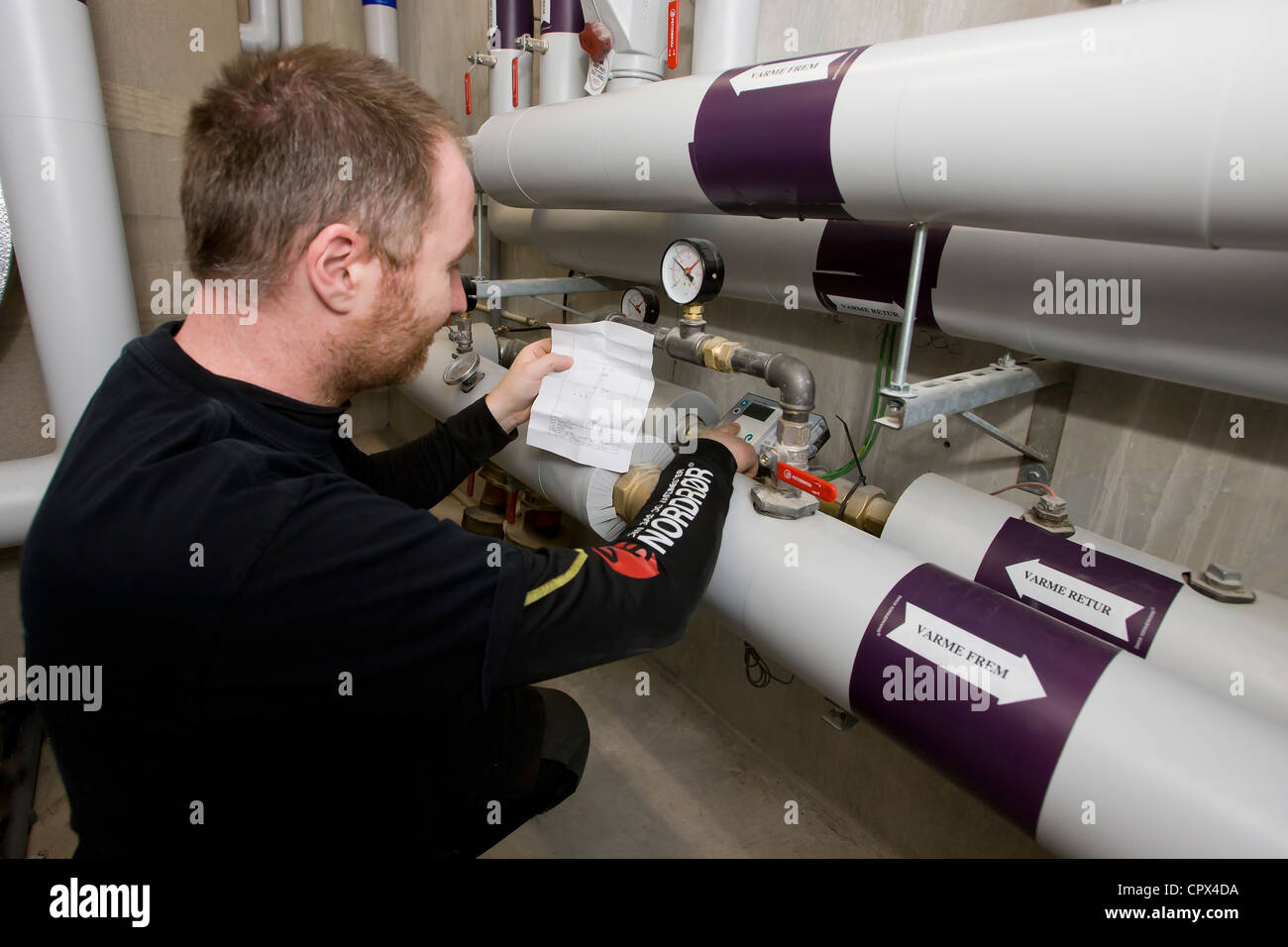 Engine valve hires stock photography and images Alamy