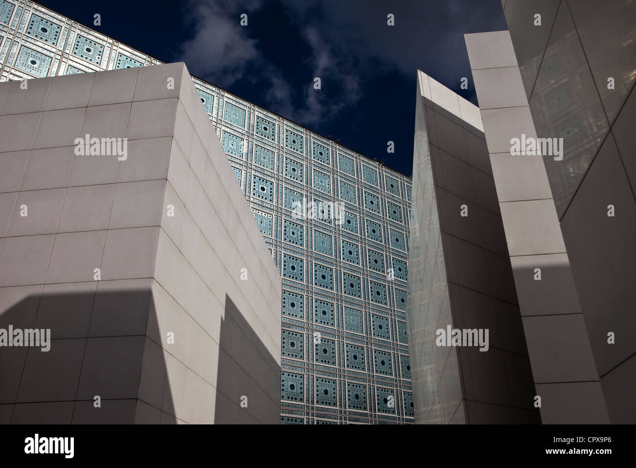 Exterior of the Institut du Monde Arabe (IMA) or Arab World Institute (AWI), Paris, France by Architect Jean Nouvel. Stock Photo