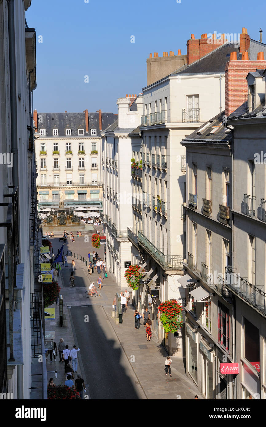 Alexander Graham Bell Hopeful delivery Loire atlantique street hi-res stock photography and images - Alamy Alexander Graham Bell Hopeful delivery Loire atlantique street hi-res stock photography and images - Alamy