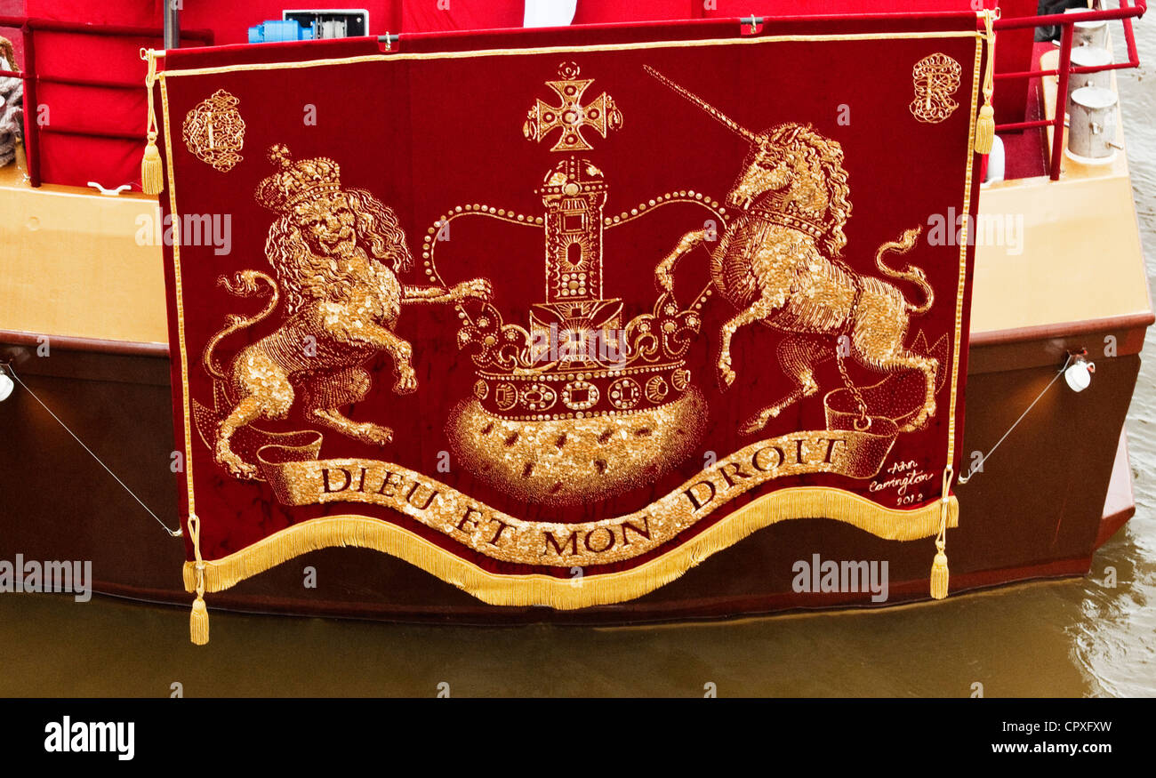 The Royal Coat of Arms on the back of the Royal Barge, on the occasion of the Queen's Diamond Jubilee Pageant Stock Photo