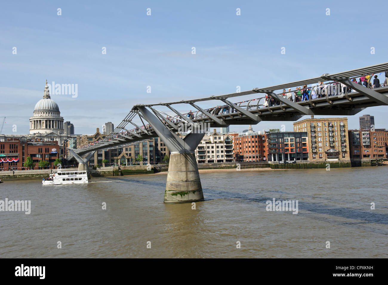 London Millennium Footbridge, London, England. Stock Photo