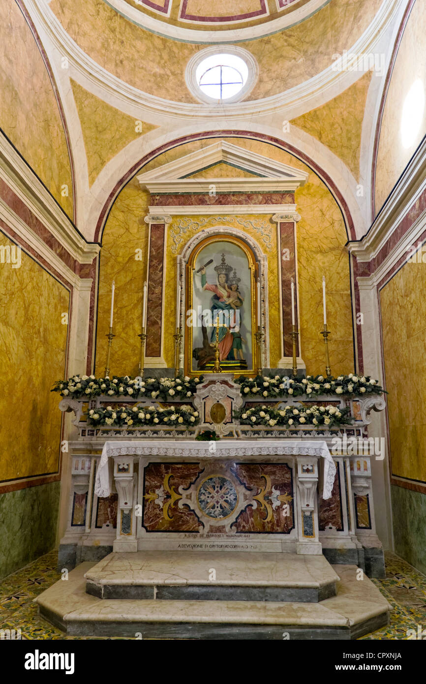 Parrocchia Santa Maria Del Soccorso Altar in a Chapel, White Santa Maria del Soccorso Church Forio