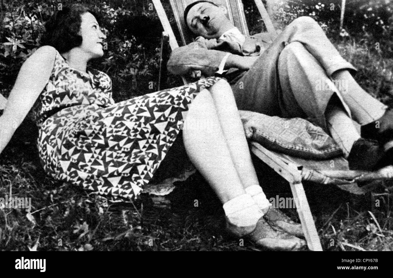 Raubal, Angela (Geli), 4.6.1908 19.9.1931, half niece of Adolf Hitler