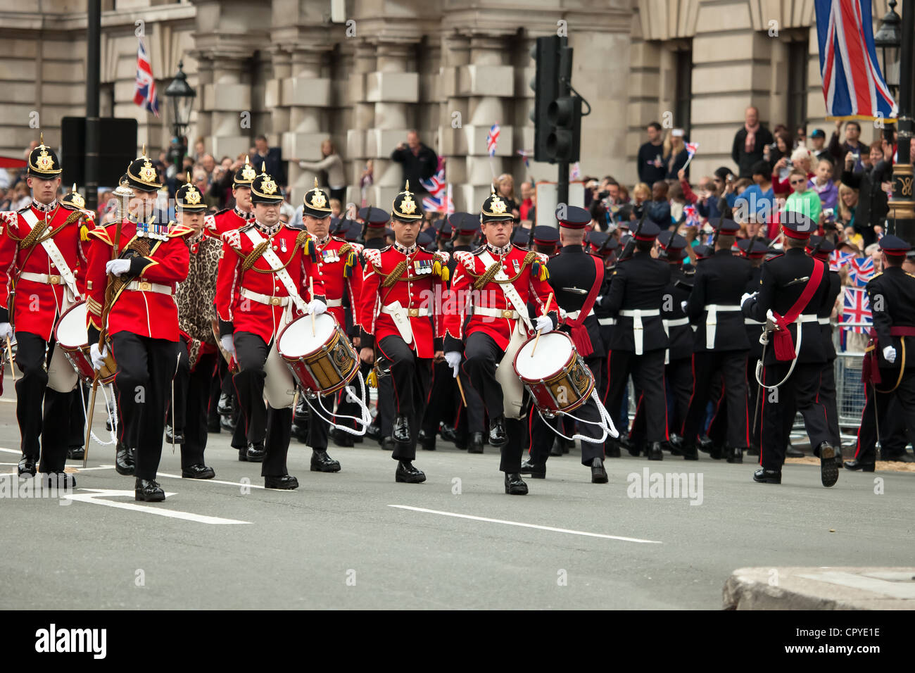 Queen Elizabeth II Diamond Jubilee Carriage Procession Band of the ...