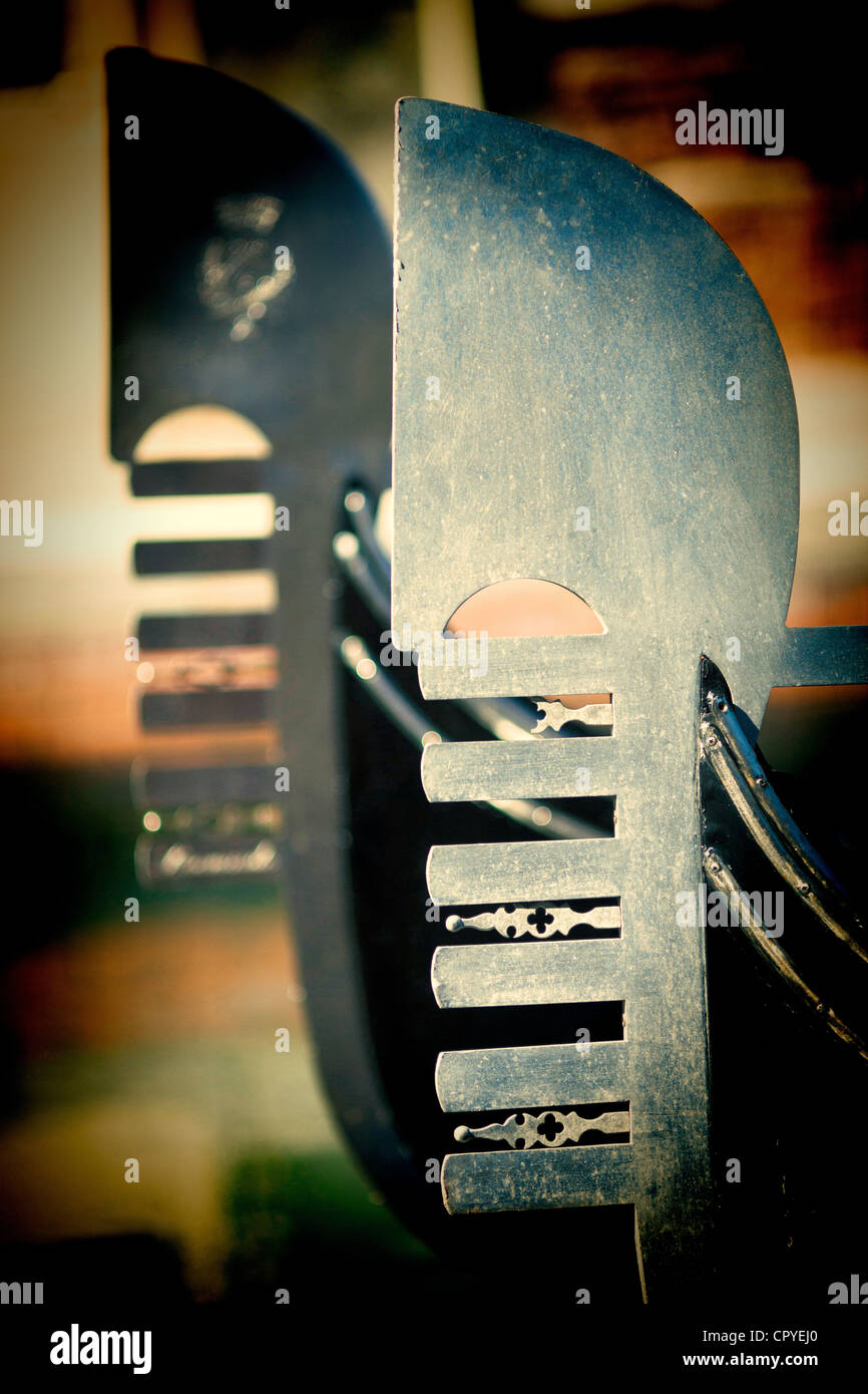 Gondola ferro hi-res stock photography and images - Alamy