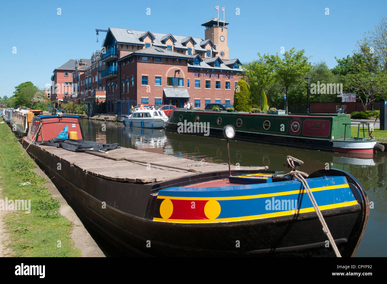 Bridgewater canal sale cheshire uk hires stock photography and images