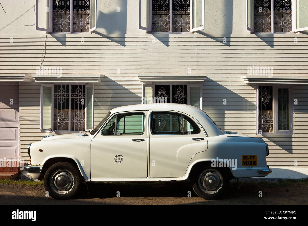 India, Kerala State, Kochi (Cochin), historical district, an old Ambassador car Stock Photo