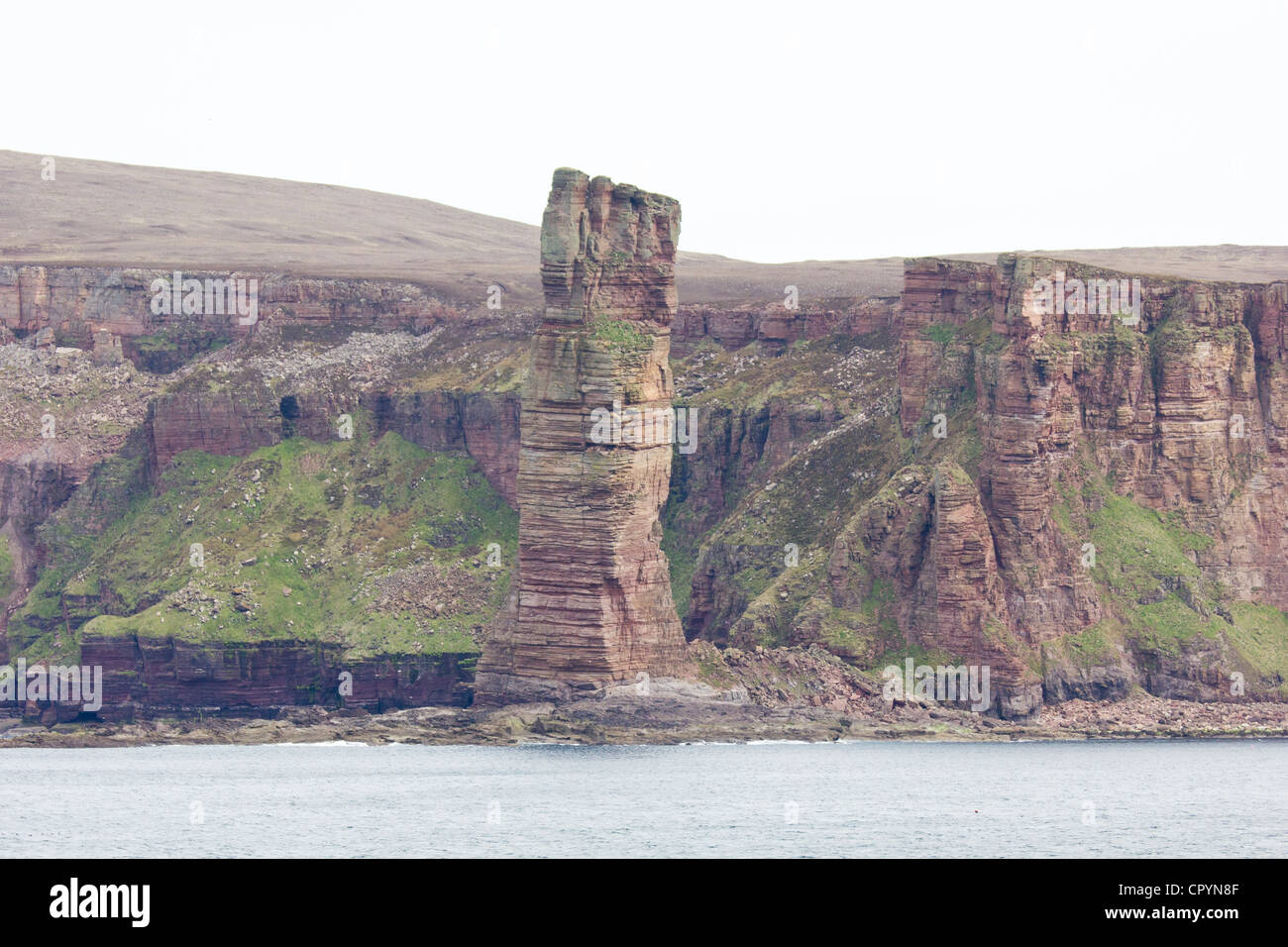 Old man of hoy orkney hi-res stock photography and images - Alamy