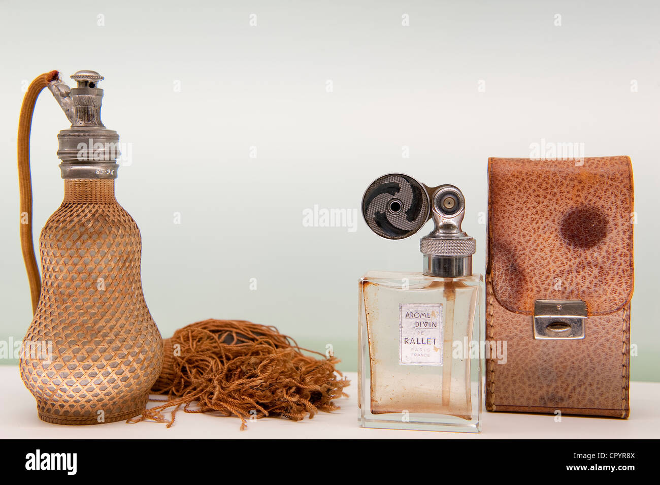 Grasse france perfume hires stock photography and images Alamy