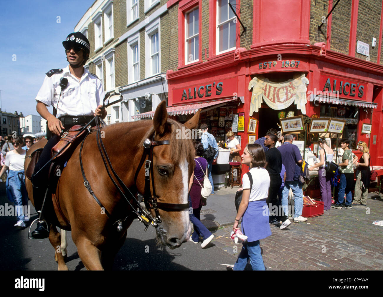 United Kingdom, London, Portobello, flea market Stock Photo Alamy