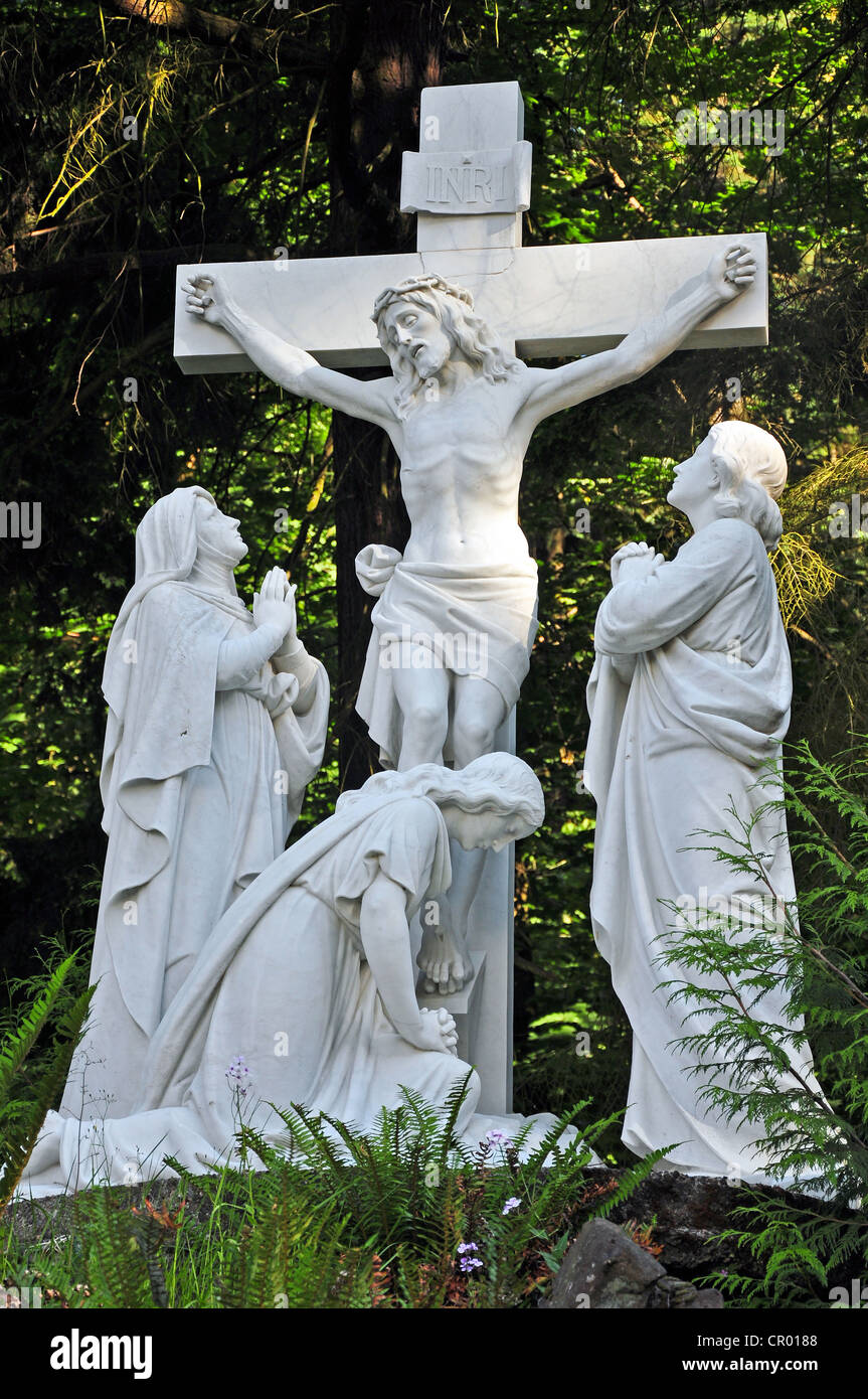 Jesus On Cross Stock Photos & Jesus On Cross Stock Images Alamy