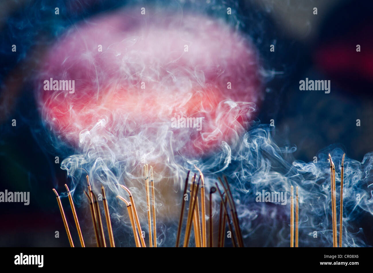 Smoke in temple hi-res stock photography and images - Alamy
