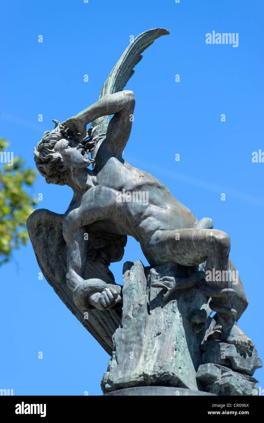 Fallen Angels Statues