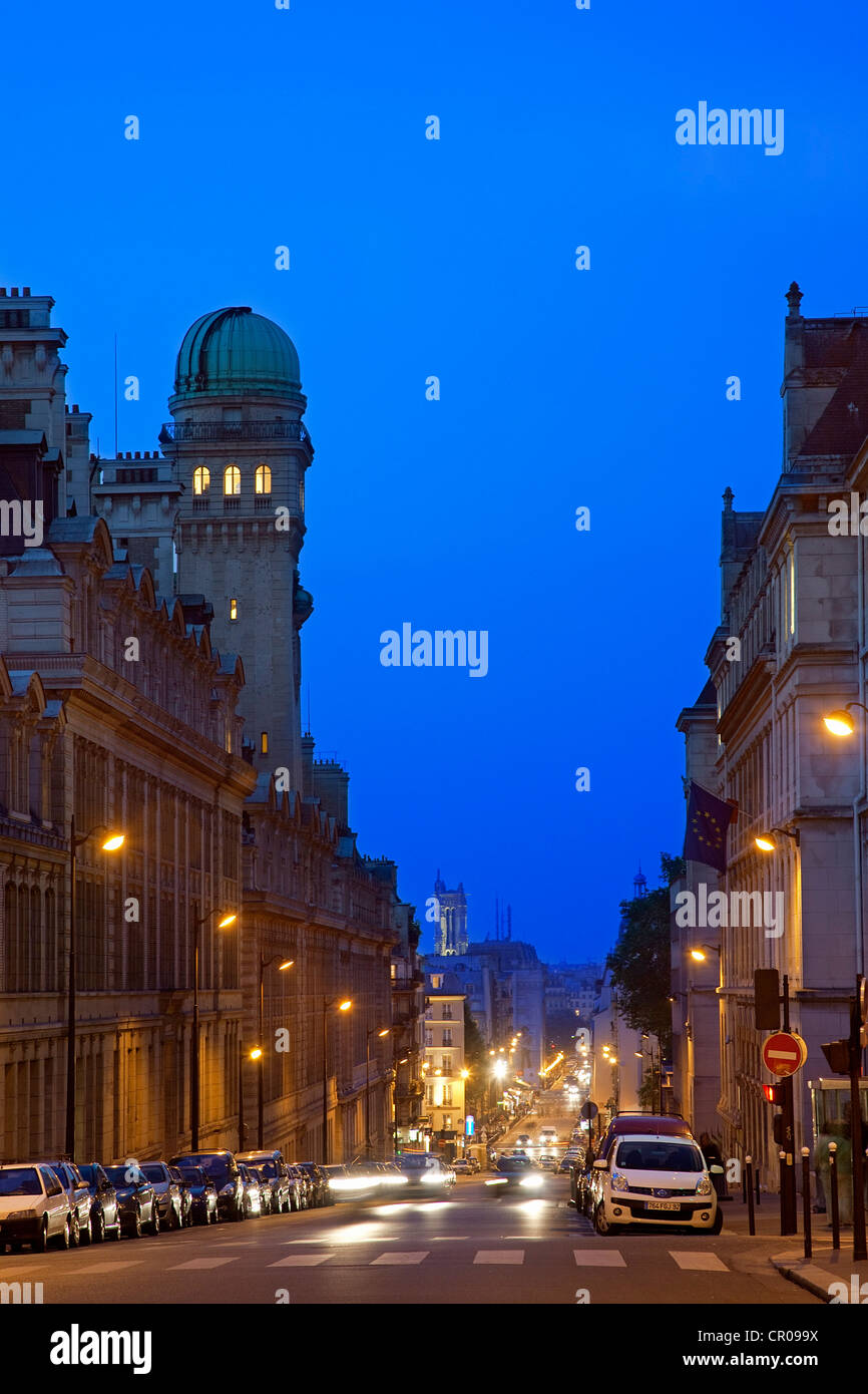 France, Paris, Rue Saint Jacques at the crossroad with the Rue Soufflot Stock Photo