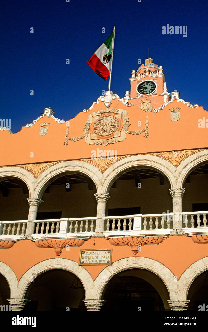 Mexico, Yucatan State, Merida, Palacio Municipal (City Hall) and Clock Tower Stock Photo