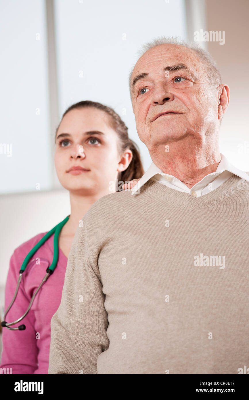 Elderly care nurses hi-res stock photography and images - Alamy