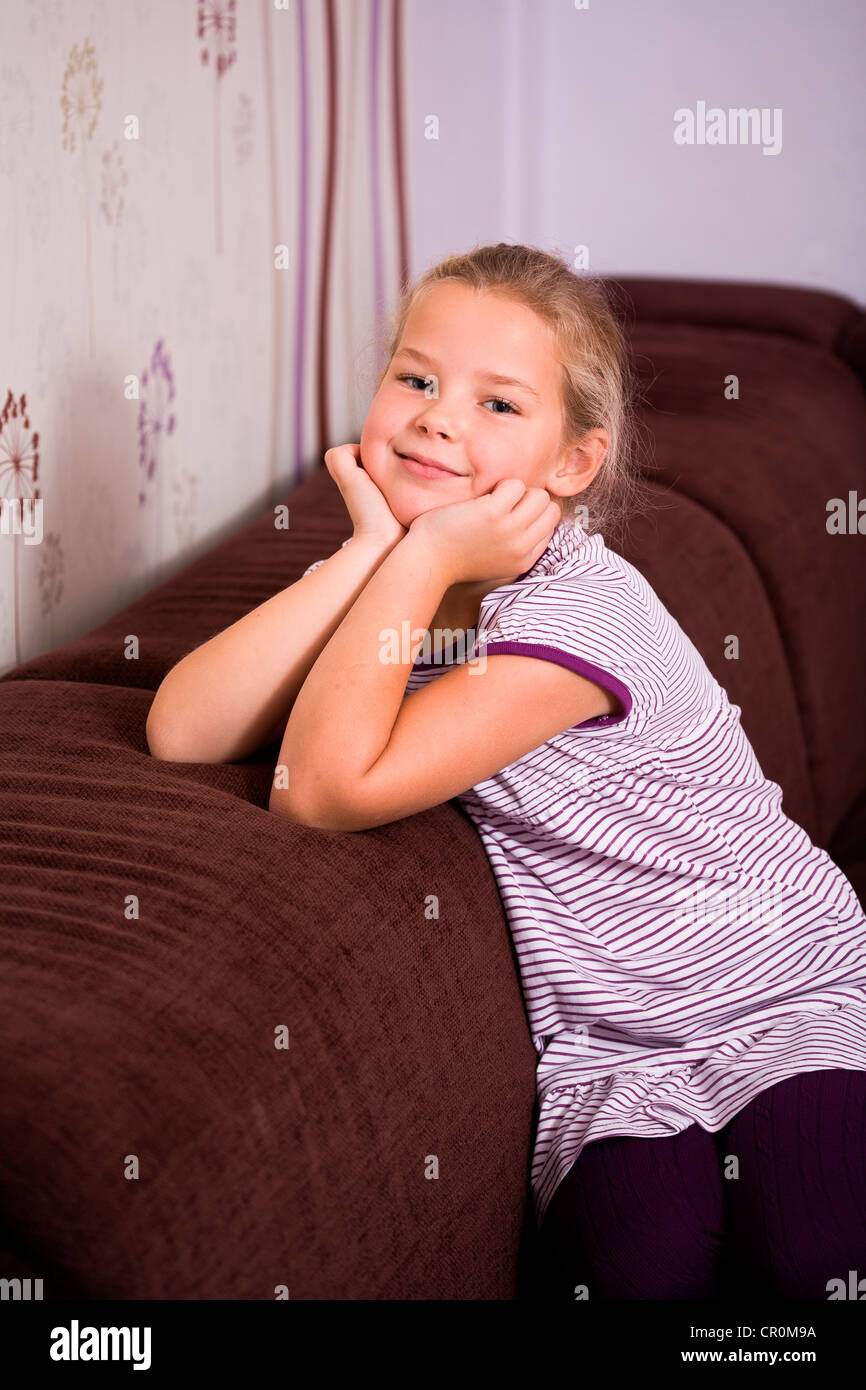 10 year old blond girl hi-res stock photography and images - Alamy
