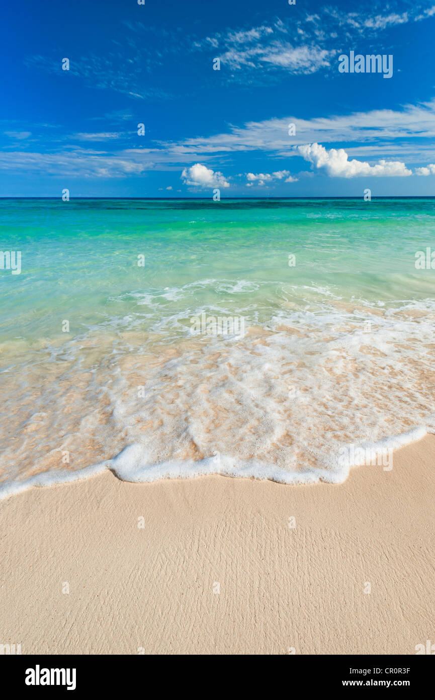 Mexico, Yucatan, Sandy beach and turquoise sea Stock Photo