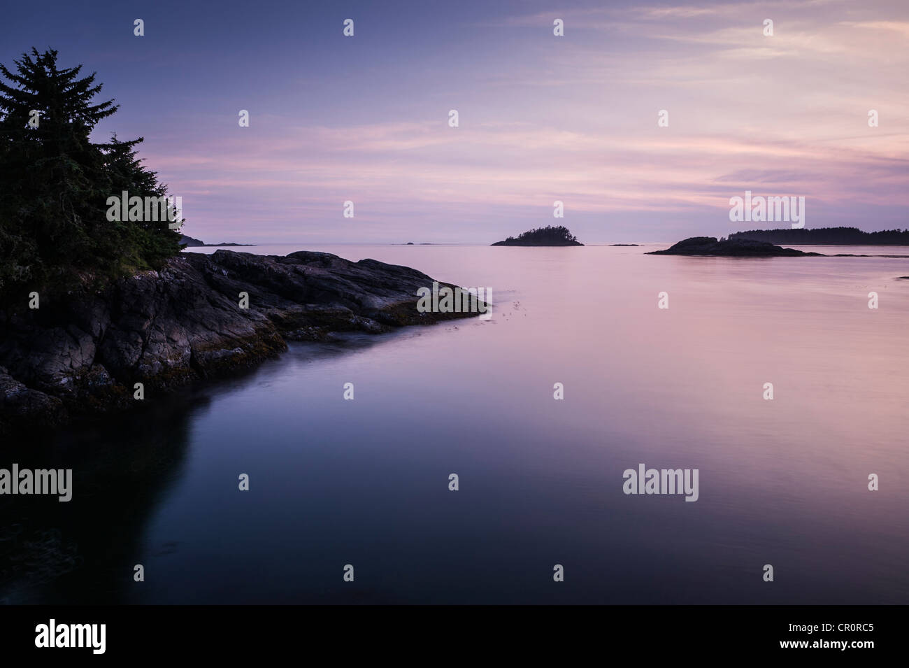 Dusk at Mackenzie beach, Tofino, Vancouver Island, Canada Stock Photo