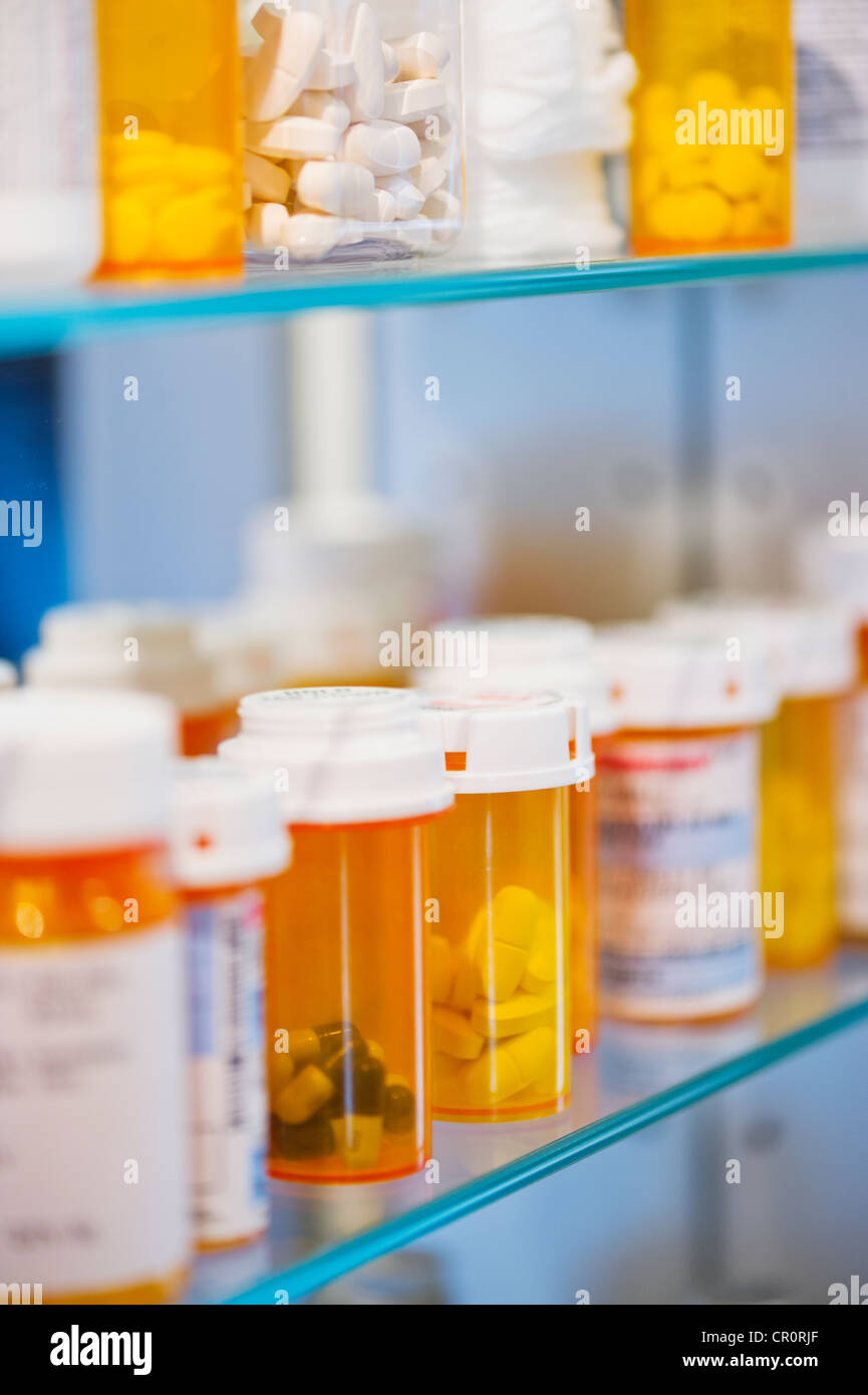 Selecting pill hires stock photography and images Alamy