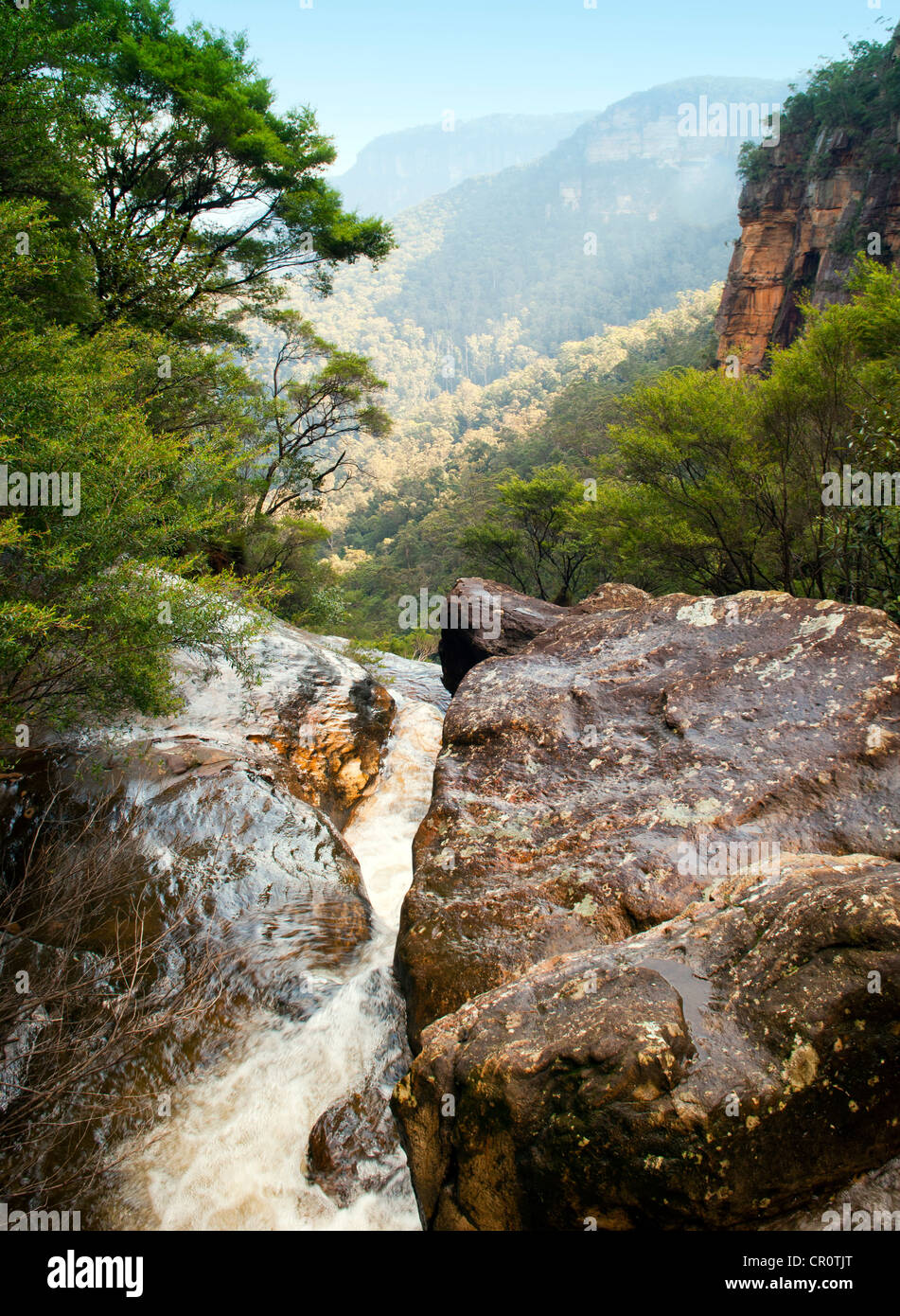 River flows through rocks in the Blue Mountains, Australia Stock Photo ...