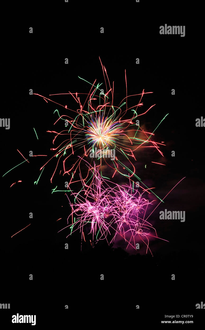 Different coloured fireworks hi-res stock photography and images - Alamy