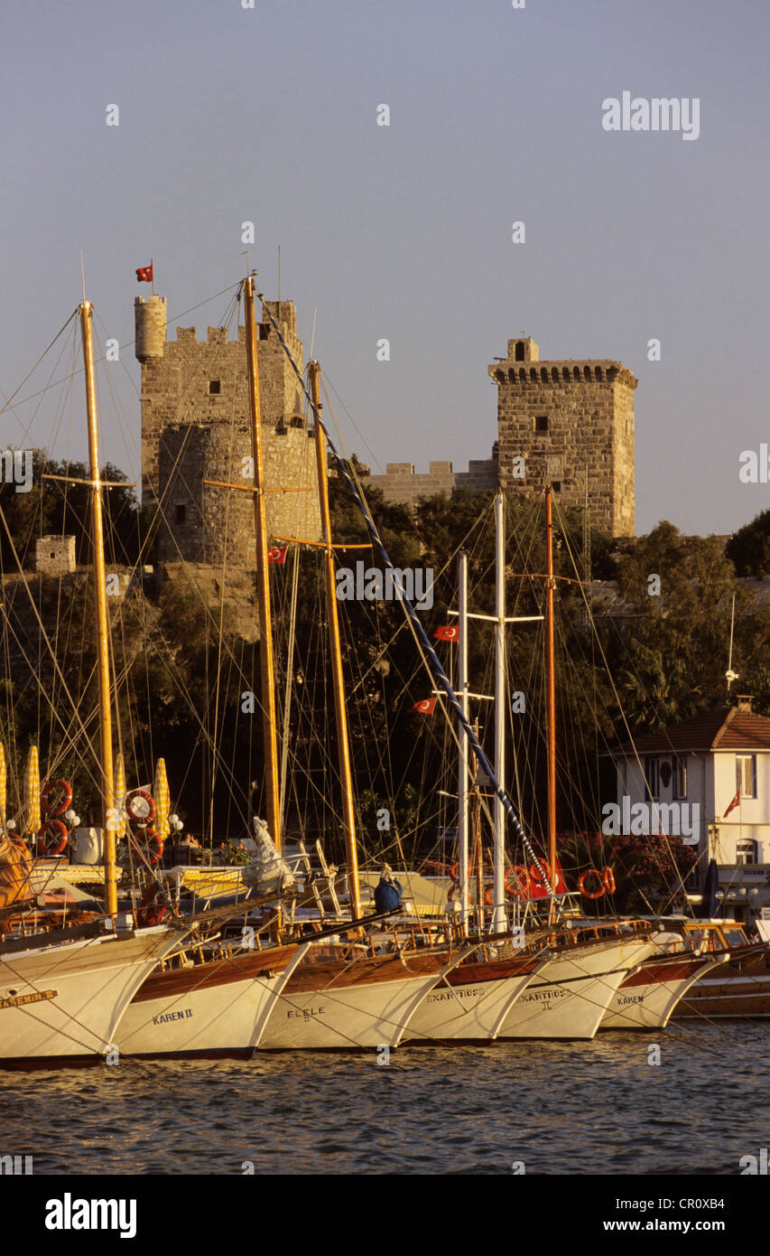 Turkey, Aegean Region, Bodrum, harbour and St Peter Castle Stock Photo
