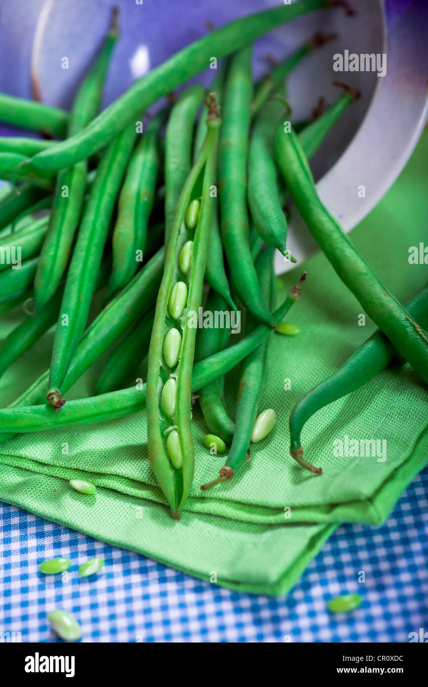 Green beans on a table Stock Photo - Alamy
