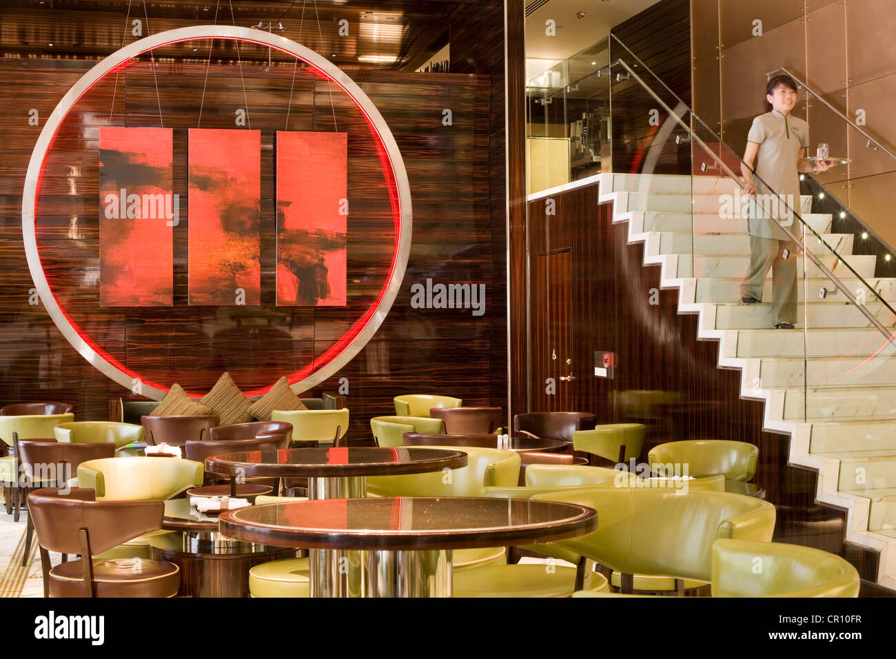 China, Hong Kong, Central District, The Landmark Mandarin Oriental Hotel, MO Bar Stock Photo