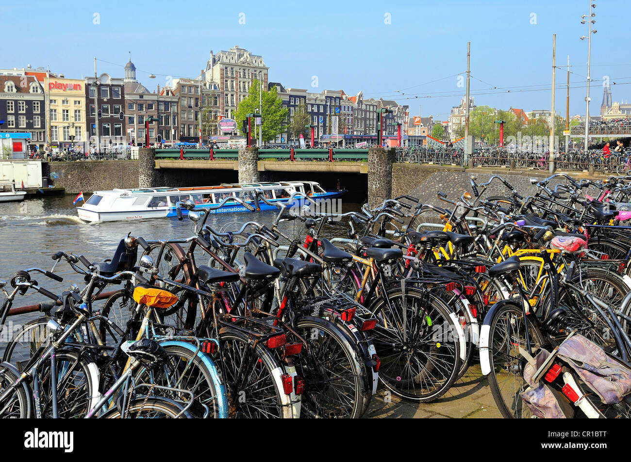 Prins hendrikkade hi-res stock photography and images - Alamy