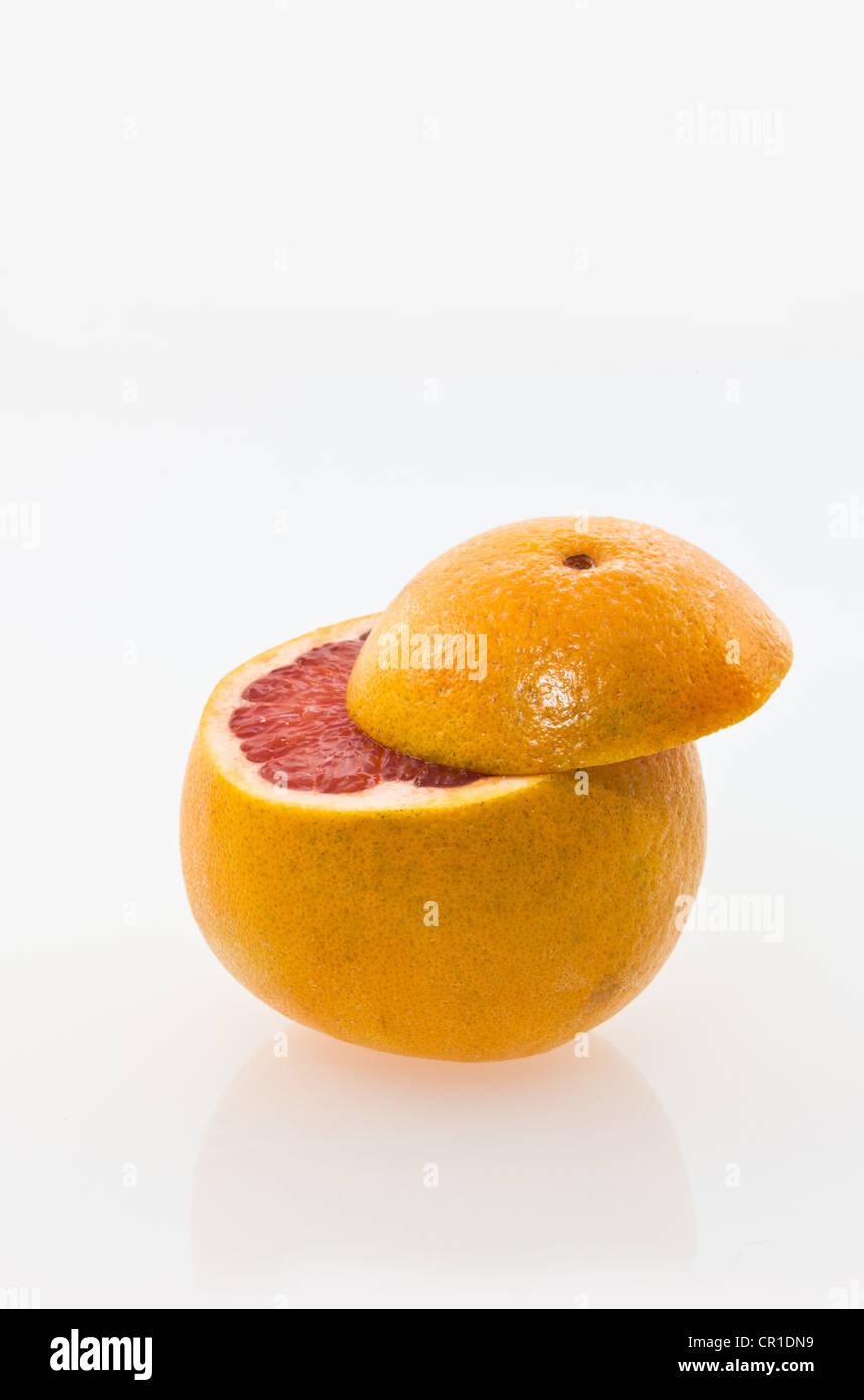 Grapefruit cut open Stock Photo Alamy