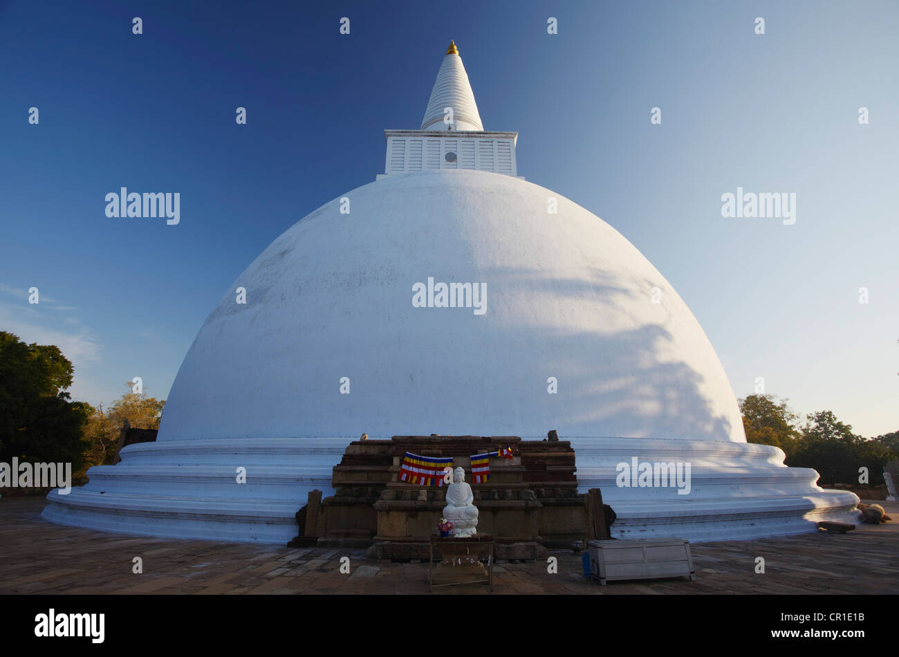 Mirisavatiya Dagoba, Anuradhapura, (UNESCO World Heritage Site), North Central Province, Sri Lanka Stock Photo