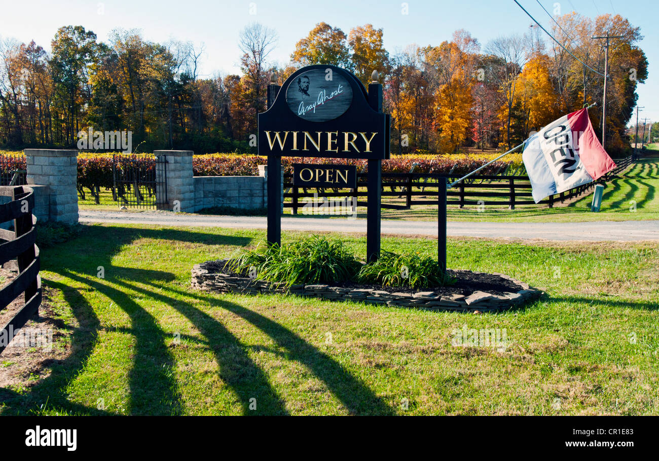 Virginia Open For Business High Resolution Stock Photography and Images