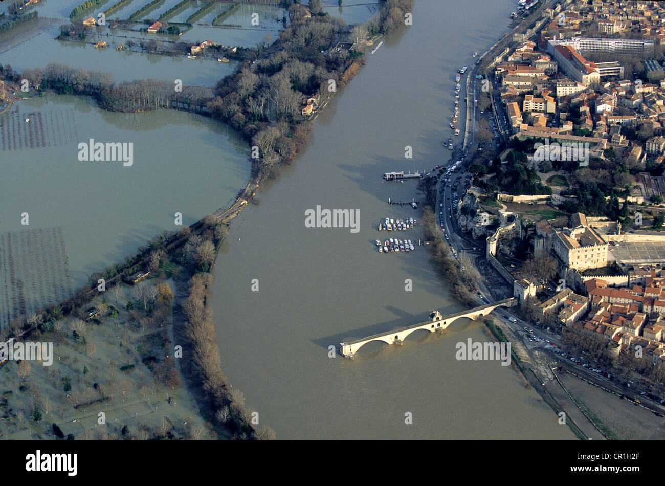 France, Vaucluse, Avignon, flooding, the Rhone River and the Saint