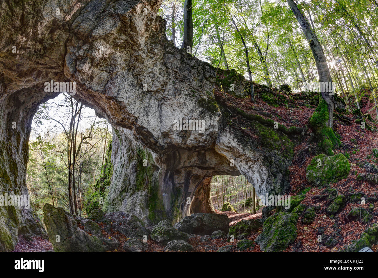 Schwingbogen rock arch near Neudorf, Wiesenttal, Franconian Switzerland