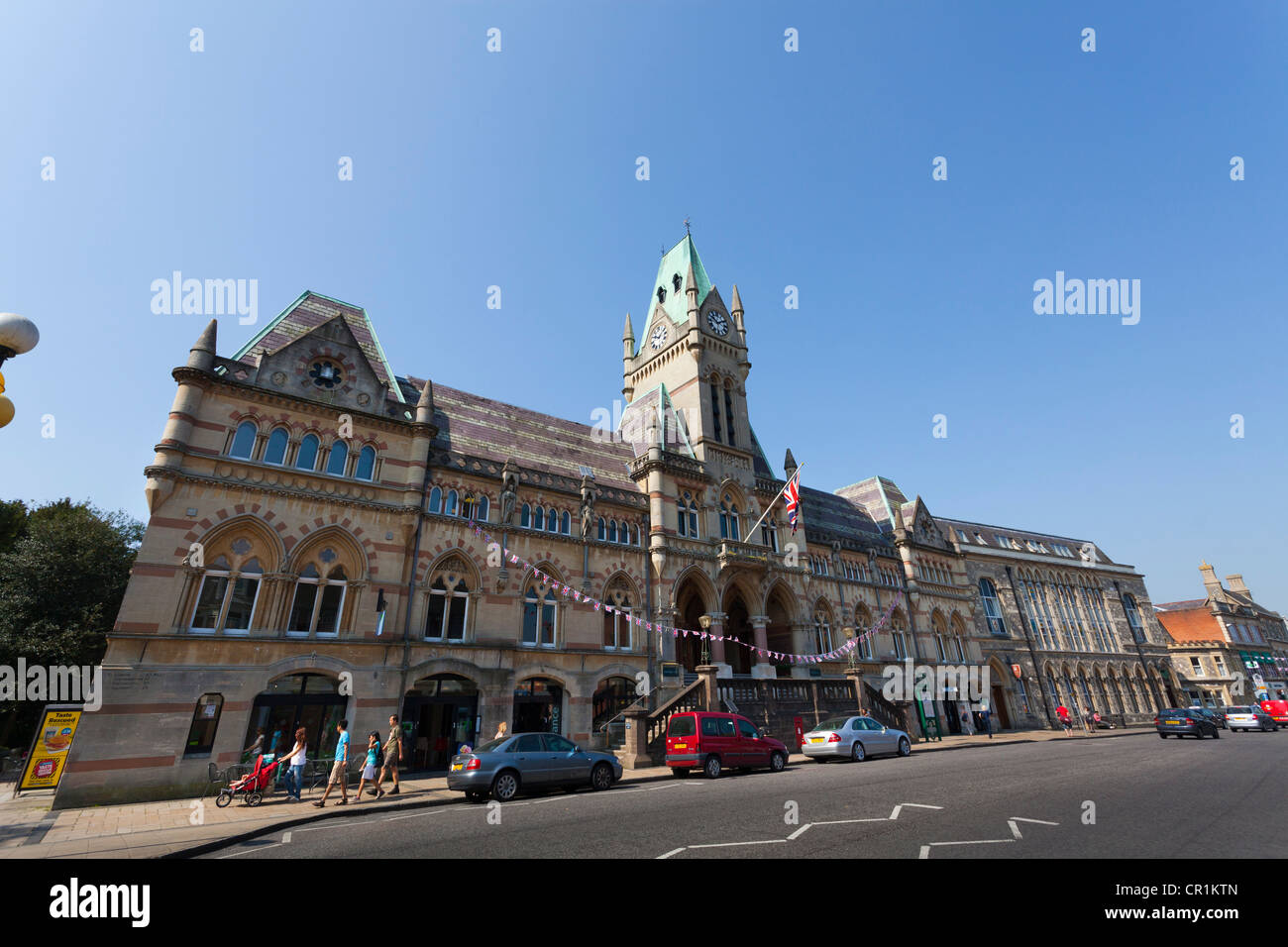 Winchester city high street hi-res stock photography and images - Alamy